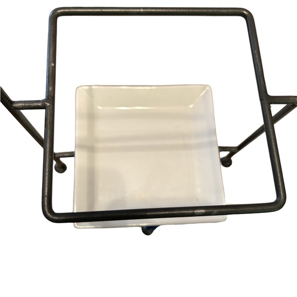 Porcelain palm appetizer set up - Picture 3 of 3